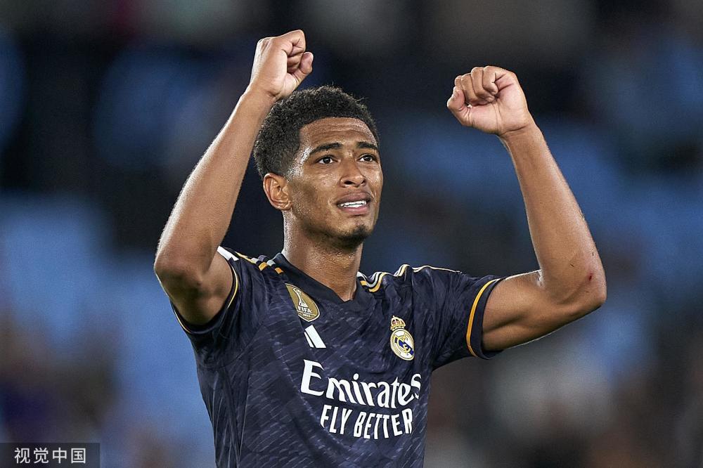 ANGE1 在 hiro 仅44天大的时候首次亮相于第一场比赛