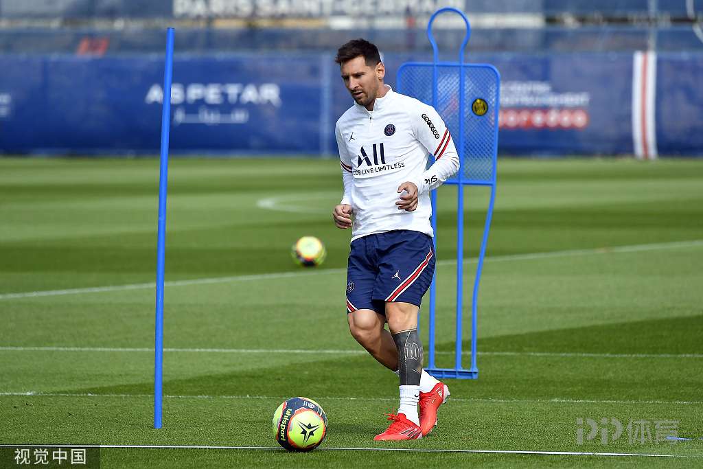 LPL official： 恭喜Top Esports Club获得2024年最佳品牌营销奖